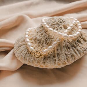 Naszyjnik „Tsuki” – Perłowy Blask